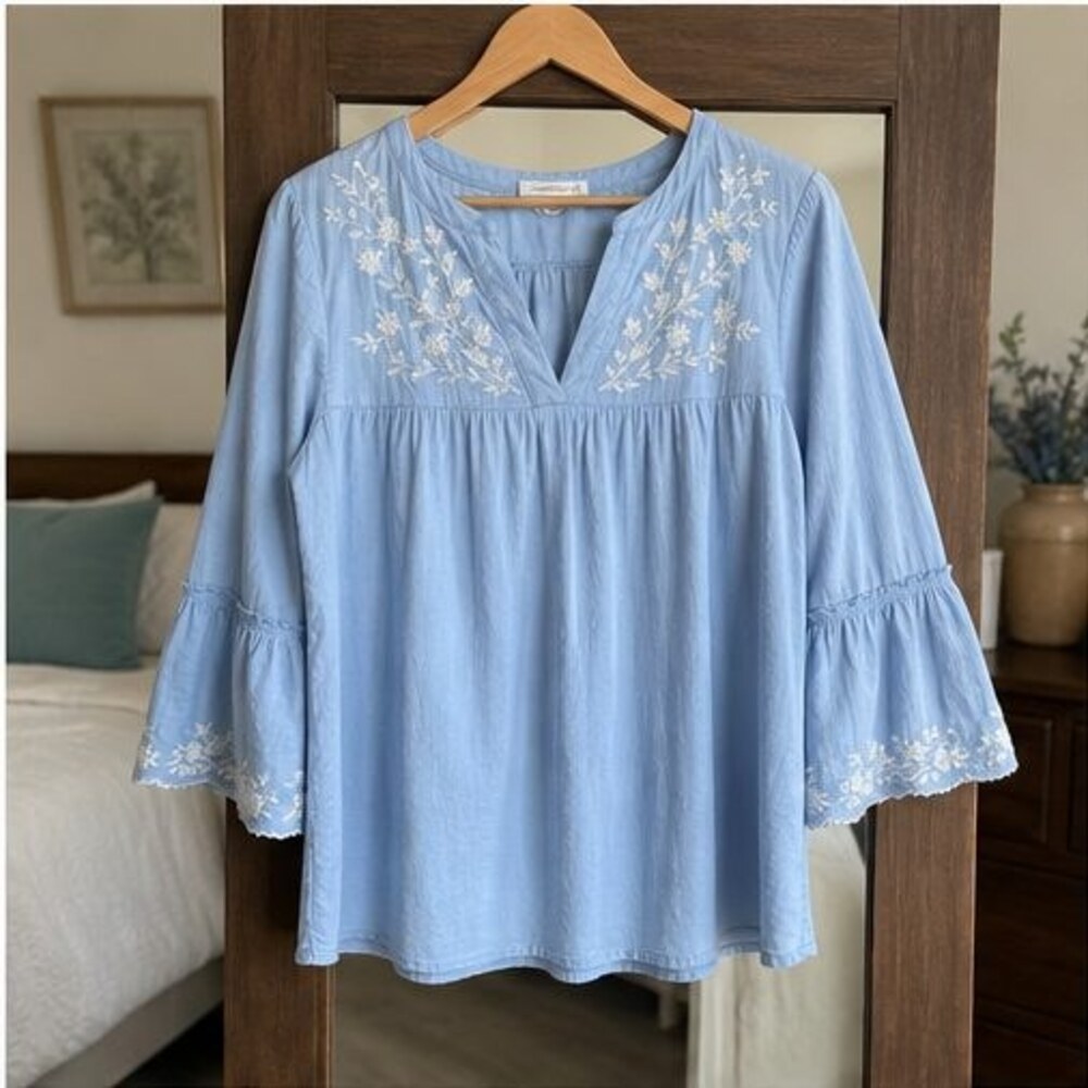 Sage Tie Neck Blouse